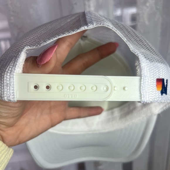 Aviator Nation Venice CA Trucker Hat White Rainbow Patch Mesh Snapback - Picture 6 of 9